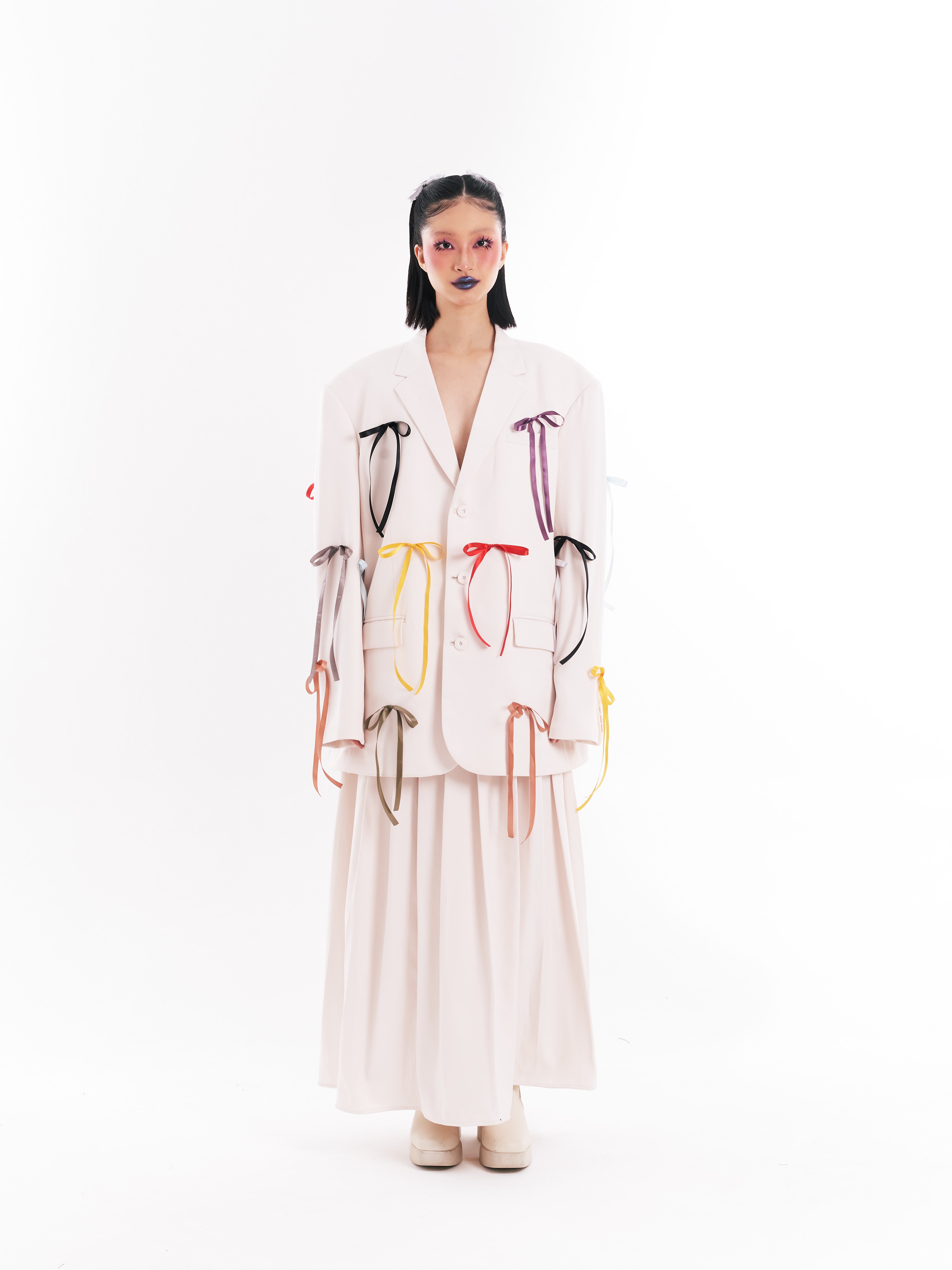 White Ribbon Suit Set