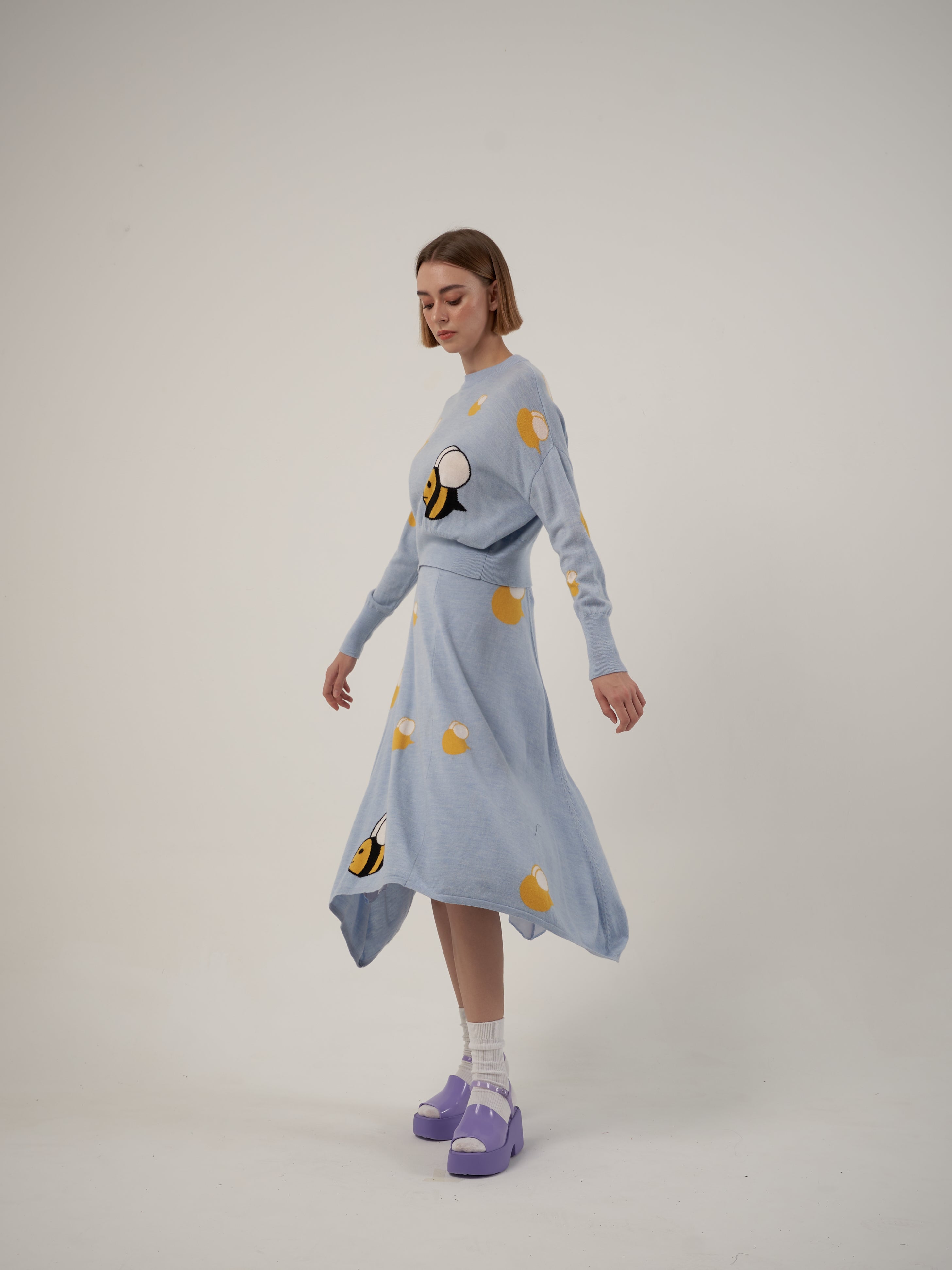 Blue Knitted Bee Set