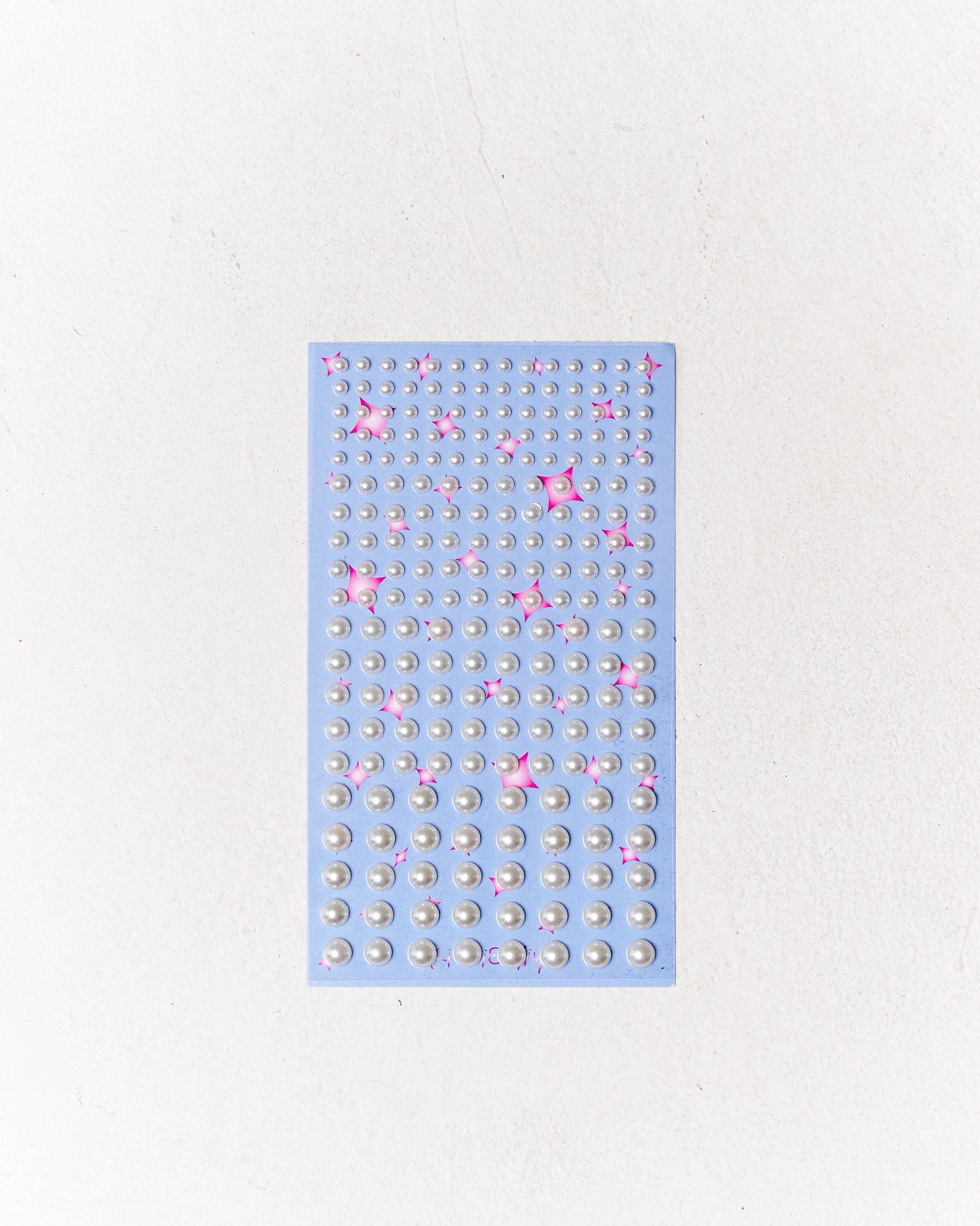 Pearl sticker